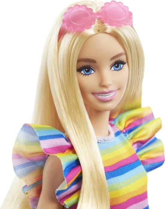Mattel Barbie - Fashionistas Barbie im Regenbogenkleid mit Zahnspange