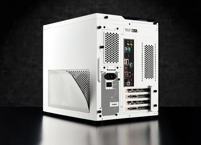 Corsair Crystal Series 280X RGB, weiß, Glasfenster