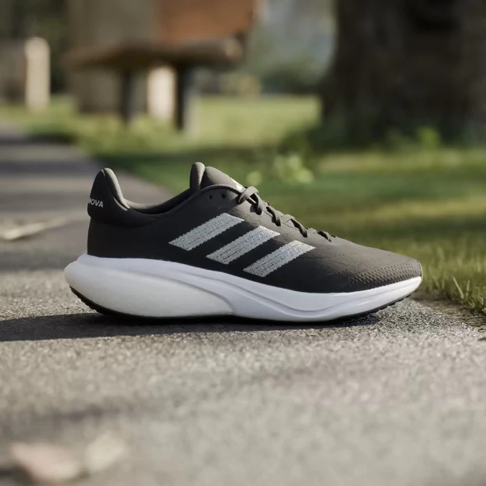 adidas Supernova 3 core black/wonder silver/cloud white (Damen)