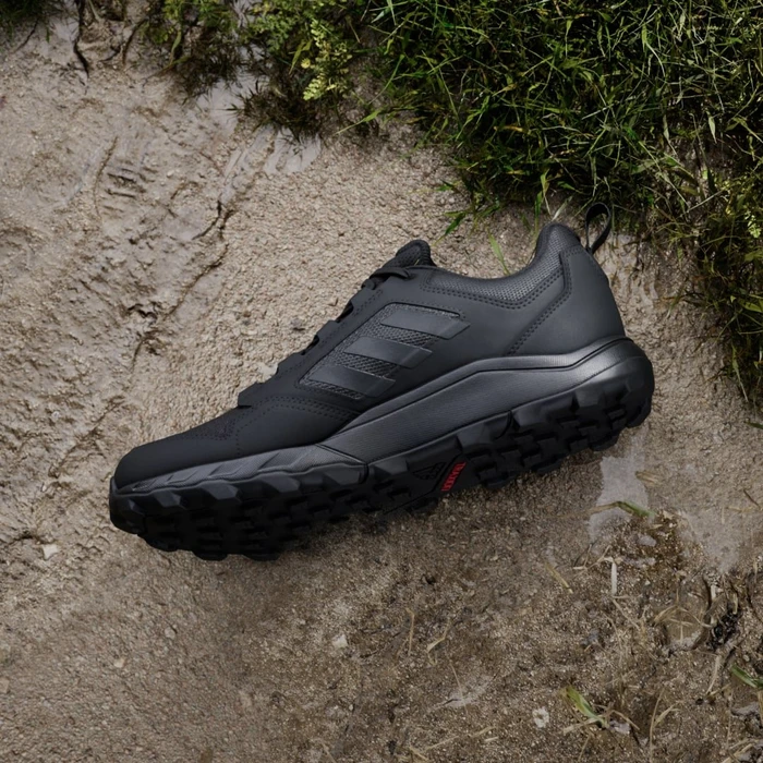 adidas Tracerocker 2.0 Gore-Tex core black/semi impact orange (Herren)