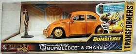 Jada Toys Hollywood Rides - Bumblebee Volkswagen Beetle with Charlie