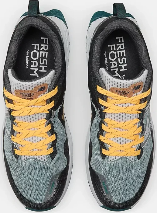 New Balance Fresh Foam X Hierro v7 concrete/vintage teal/hot marigold (Herren)