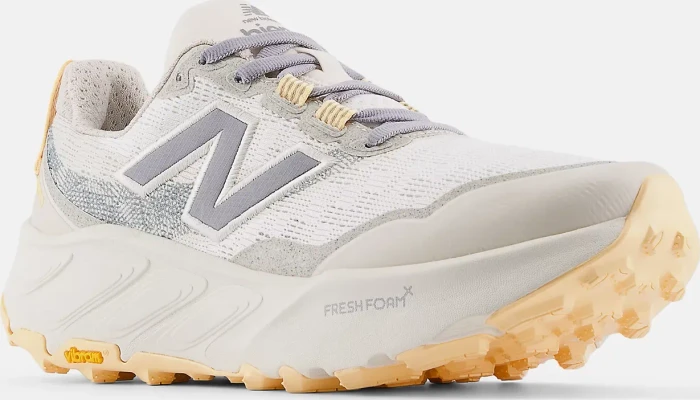 New Balance Fresh Foam X Hierro v9 sea salt/white peach (Damen)