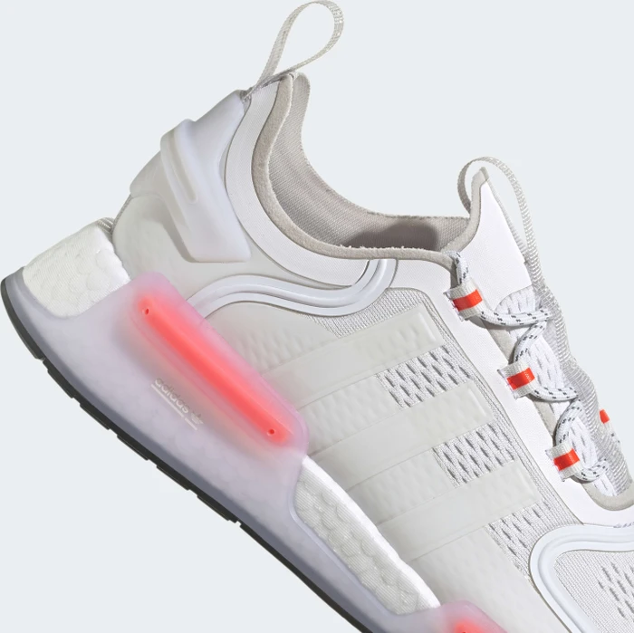 adidas NMD_V3 cloud white/core black/grey one