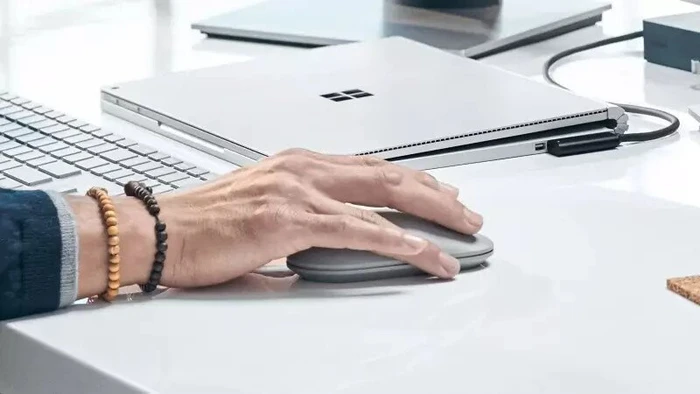Microsoft Surface Mouse grau, Bluetooth