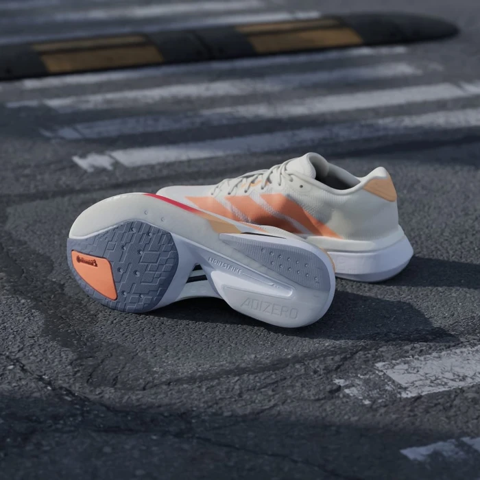 adidas Adizero Boston 13 off white/beam orange/acid orange (Damen)