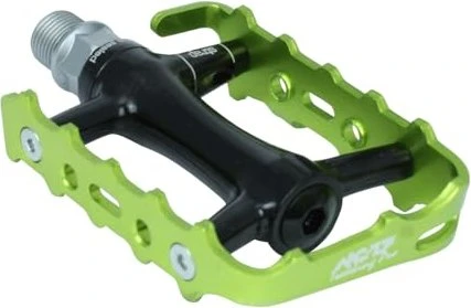 NC-17 Trekking Pro Plattformpedale schwarz/grün