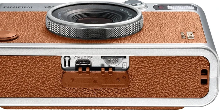Fujifilm instax mini Evo USB-C braun