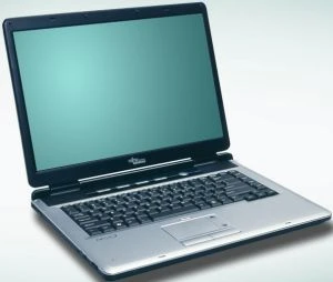 Fujitsu Amilo Pi1556, Core Duo T2400, 1GB RAM, 120GB HDD, GeForce Go 7600, DE