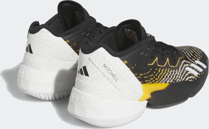 adidas D.O.N. Issue #4 core black/team colleg gold 2/cloud white