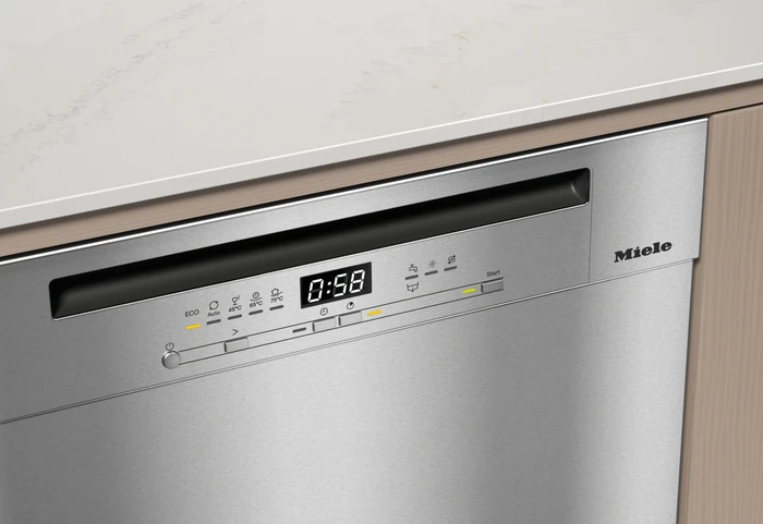 Miele G 5833 ECU Active Plus E CleanSteel edelstahl