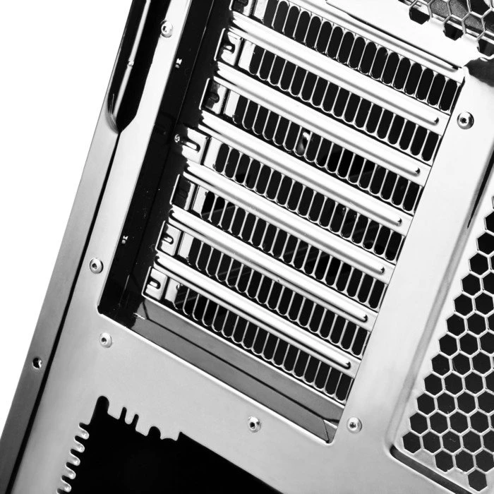 SilverStone Primera PM01, schwarz, Acrylfenster