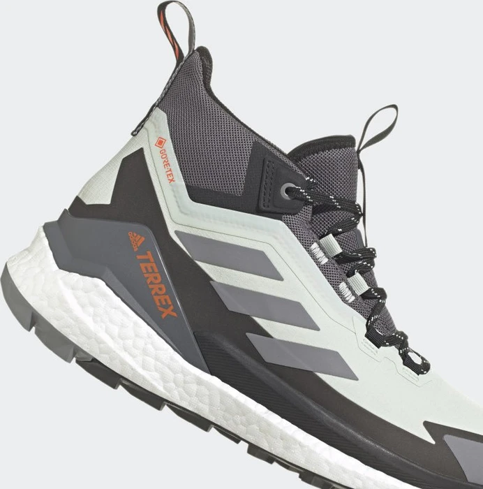 adidas Terrex Free Hiker 2 GTX linen green/grey three/impact orange (Herren)