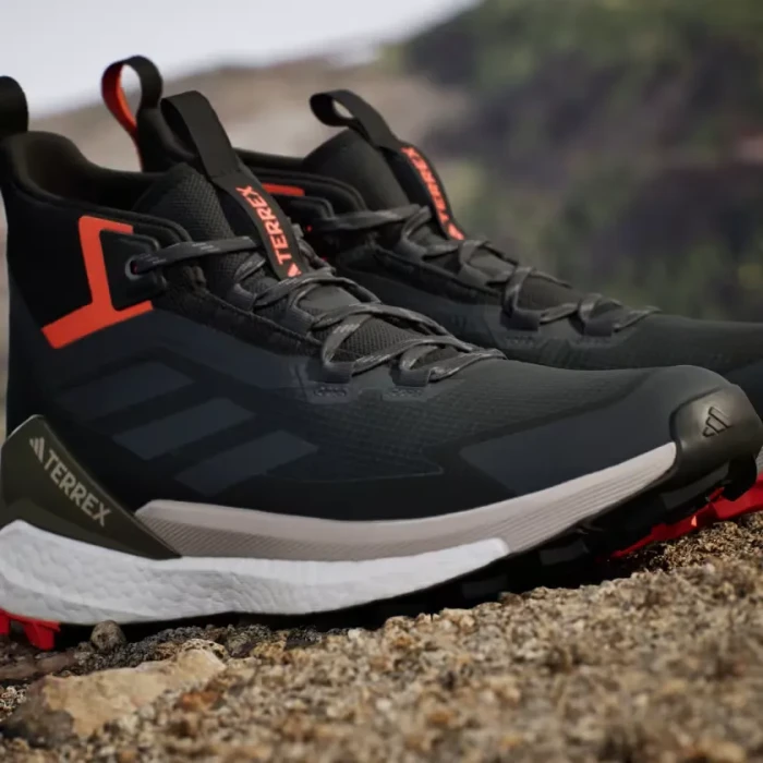 adidas Terrex Free Hiker 2.0 GTX carbon/grey six/core black (Herren)