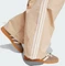 adidas 3-Streifen Woven Parachute Trainingshose lang magic beige (Damen) Vorschaubild