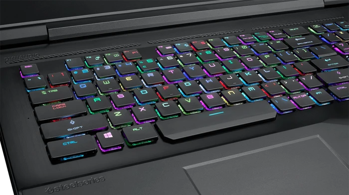 MSI GT75 Titan 8SF-037, Core i7-8750H, 32GB RAM, 512GB SSD, 1TB HDD, GeForce RTX 2070, DE