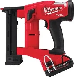 Milwaukee M18 FNCS18GS-202X Fuel Akku-Tacker inkl. Koffer + 2 Akkus 2.0Ah