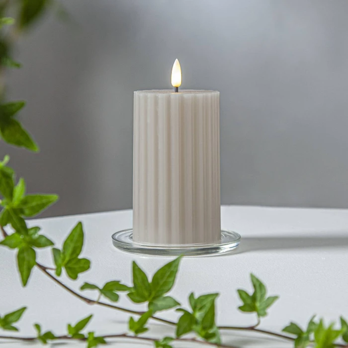 Star Trading Flamme Stripe Stumpenkerze 15cm beige LED 1x warmweiß, 1 Stück