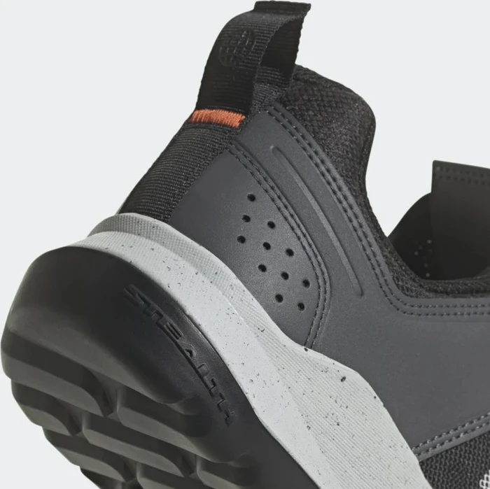 Five Ten Trailcross XT core black/cloud white/grey six (Herren)