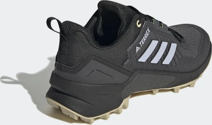 adidas Terrex Swift R3 core black/halo silver/dgh solid grey (Damen)