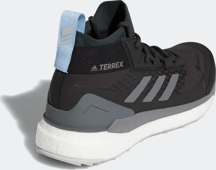 adidas Terrex Free Hiker Gore-Tex carbon/grey four/glow blue (Damen)