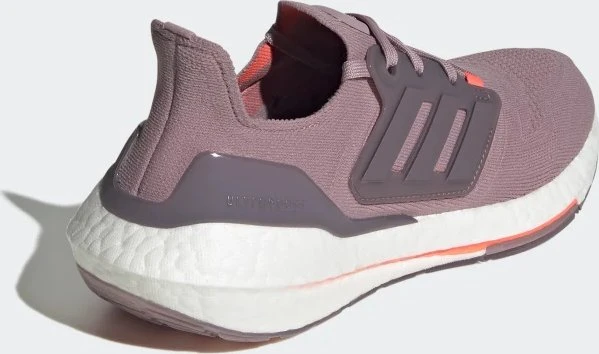 adidas Ultraboost 22 magic mauve/legacy purple/turbo (Damen)