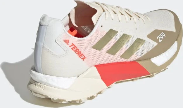 adidas Terrex Agravic Ultra wonder white/gold metallic/crystal white (Herren)