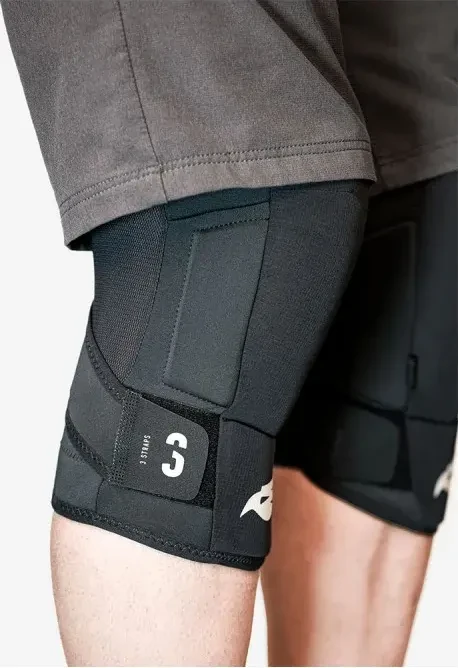Bluegrass 3Straps Knie Protektor