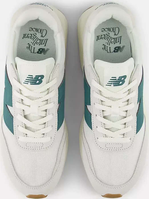 New Balance 370 sea salt/new spruce