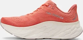 New Balance Fresh Foam X More v4 gulf red/sea salt/silver metallic (Damen)