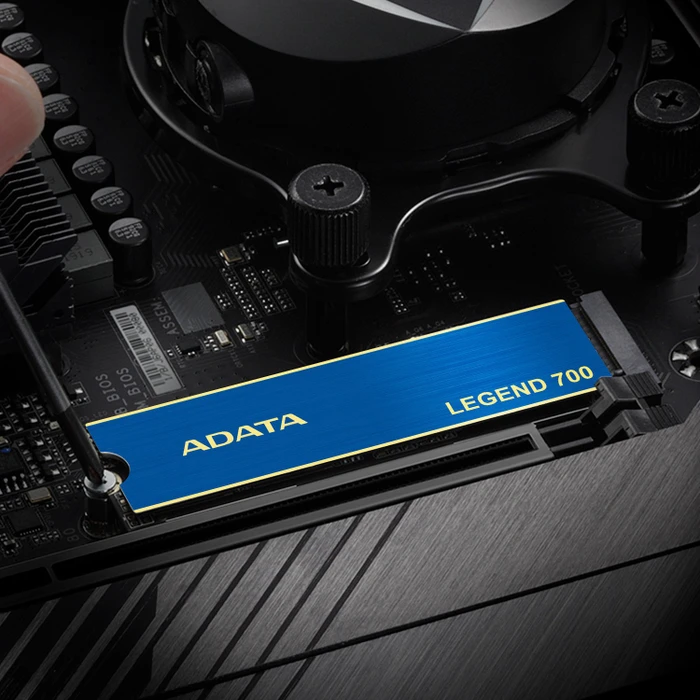ADATA LEGEND 700 256GB, M.2 2280 / M-Key / PCIe 3.0 x4, Kühlkörper