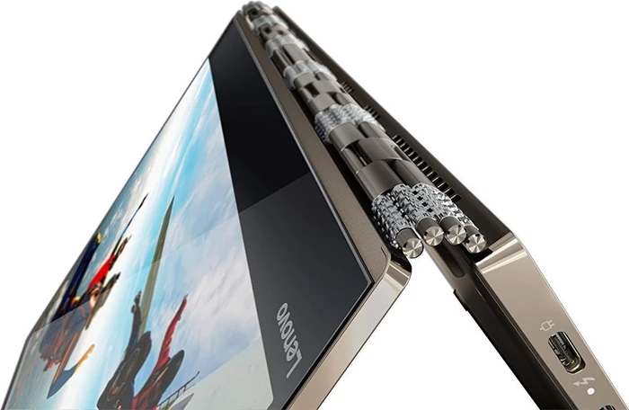 Lenovo Yoga 920-13IKB, bronze, Core i7-8550U, 8GB RAM, 256GB SSD, DE