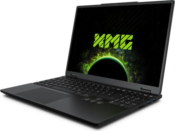 Schenker XMG EVO 15 (AMD), Ryzen 7 8845HS, 16GB RAM, 500GB SSD, DE