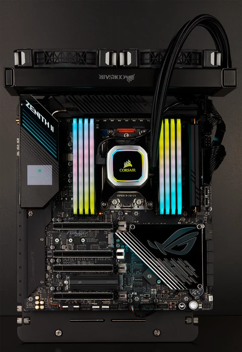 Corsair Force Series MP600 Pro 1TB, M.2 2280 / M-Key / PCIe 4.0 x4, Kühlkörper