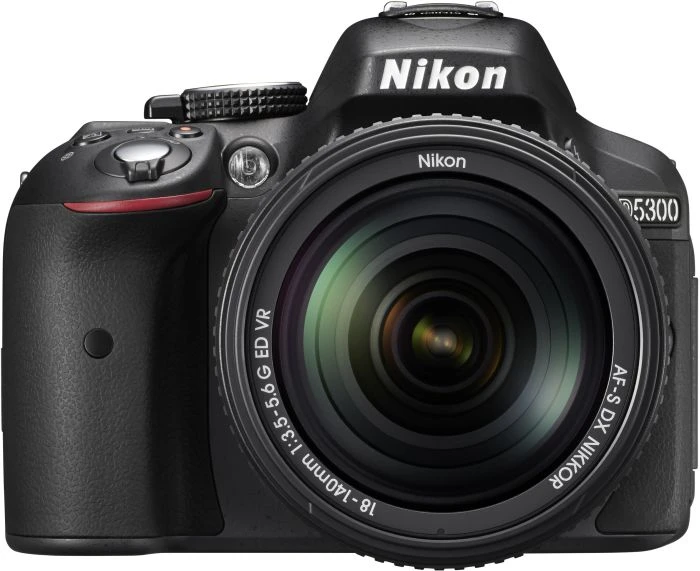 Nikon D5300 schwarz mit Objektiv AF-S DX 18-140mm 3.5-5.6 G ED VR
