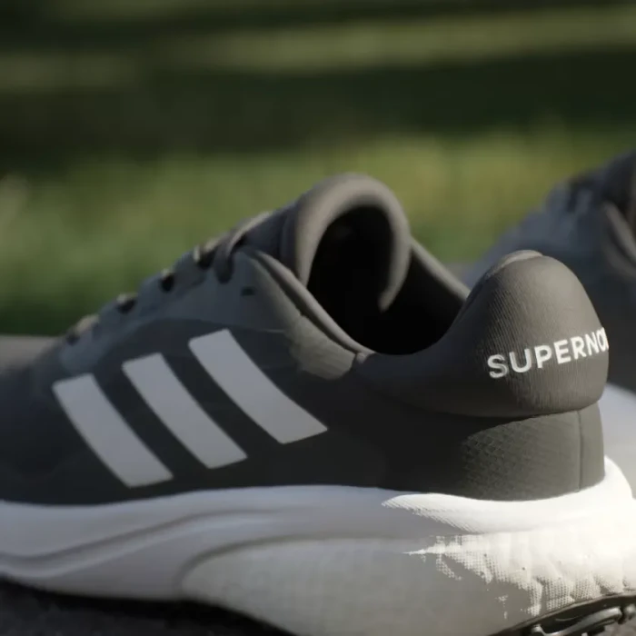 adidas Supernova 3 GTX core black/cloud white (Damen)
