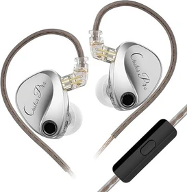 KZ Castor Pro mit Mikrofon