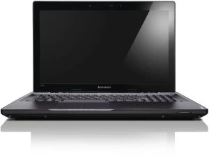 Lenovo IdeaPad Y580, Core i5-3210M, 8GB RAM, 750GB HDD, GeForce GTX 660M, DE