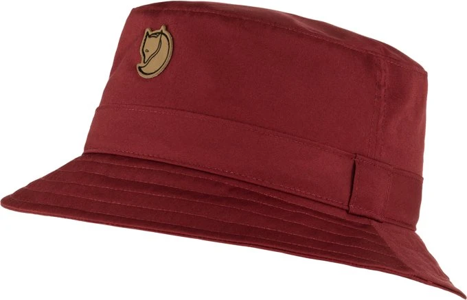 Fjällräven Kiruna Hut pomegranate red