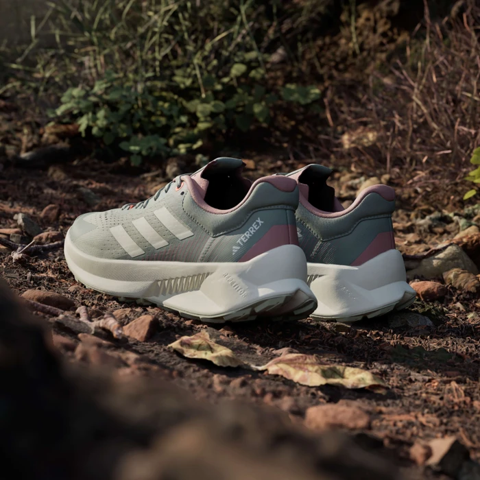 adidas Terrex Soulstride Flow linen green/off white/silver green (Damen)