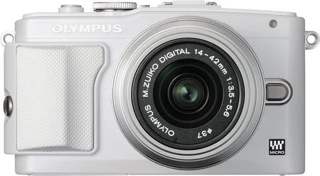Olympus PEN E-PL6 weiß mit Objektiv M.Zuiko digital 14-42mm 3.5-5.6 II