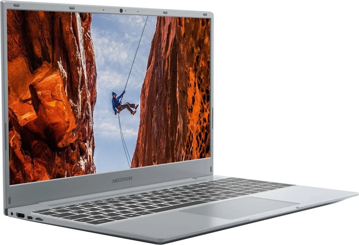 Medion Akoya E15412, Core i7-1165G7, 16GB RAM, 512GB SSD, DE