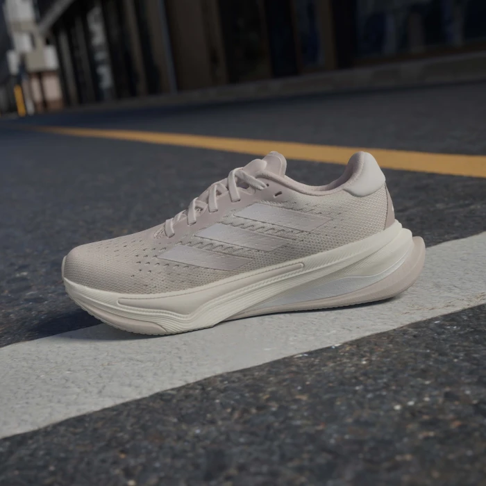 adidas Supernova Prima putty mauve/zero metalic/off white (Damen)