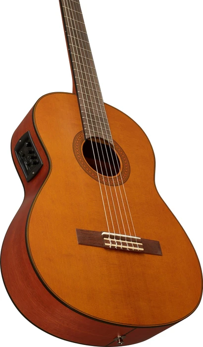 Yamaha CGX122MC