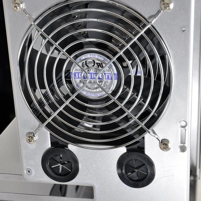 Lian Li PC-B16