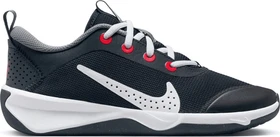 Nike Omni Multi-Court dark obsidian/smoke grey/bright crimson/white (Junior)