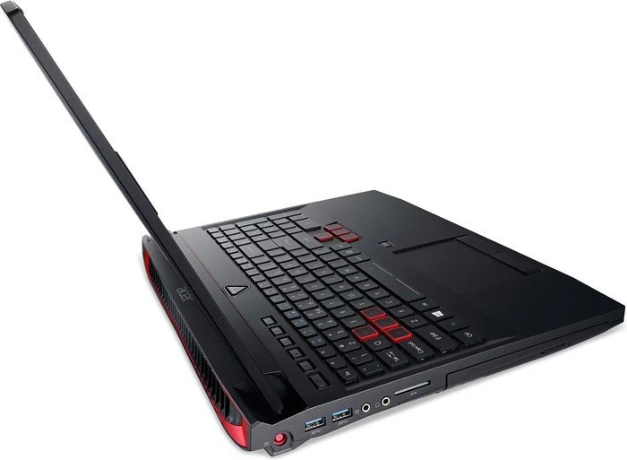 Acer Predator 15 G9-592-7308, Core i7-6700HQ, 16GB RAM, 256GB SSD, 2TB HDD, GeForce GTX 970M, DE