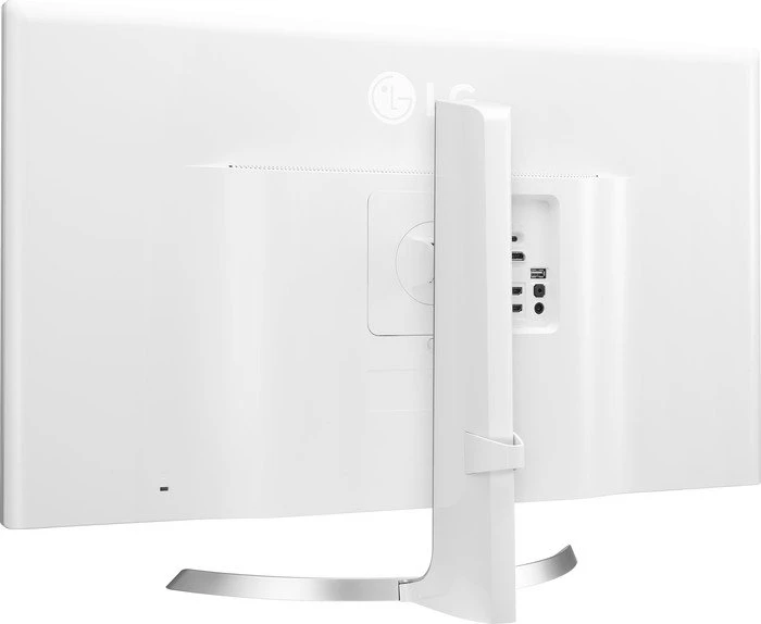 LG 32UD89-W, 31.5"