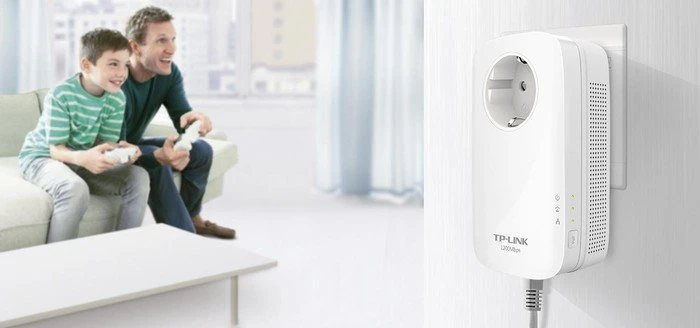 TP-Link Powerline AV1200 Passthrough Starter Kit, HomePlug AV2, RJ-45, 2er-Pack