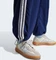 adidas Essentials 3-Streifen Lifestyle Woven Parachute Trainingshose lang dark blue/white (Damen) Vorschaubild
